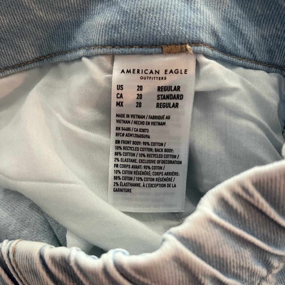 American Eagle Outfitters Light Blue Wide Leg Jeans - Picture 13 of 13